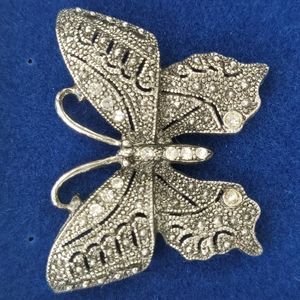 NWOT Butterfly Pendant